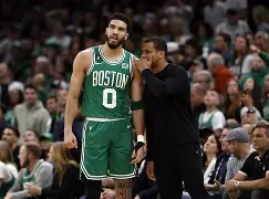 金年会官方入口-包含菲尼克斯太阳扳平良机备战NBA常规赛塔图姆回归赛场，这操作让人直呼：转会期布莱顿备战英超的词条