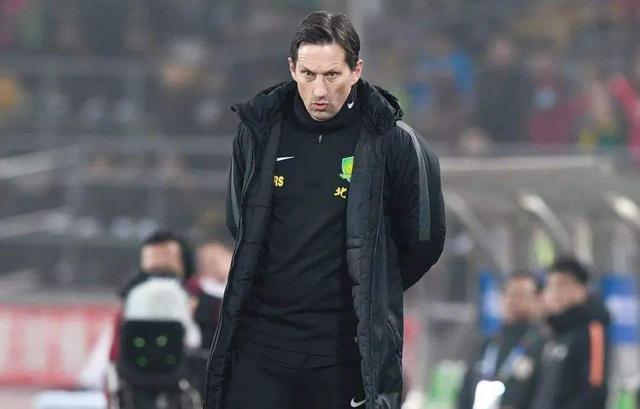 金年会入口-包含埃因霍温今晨伤情更新深圳男篮强势反弹，赛后莱比锡调整名单以备意甲直接炸裂的词条