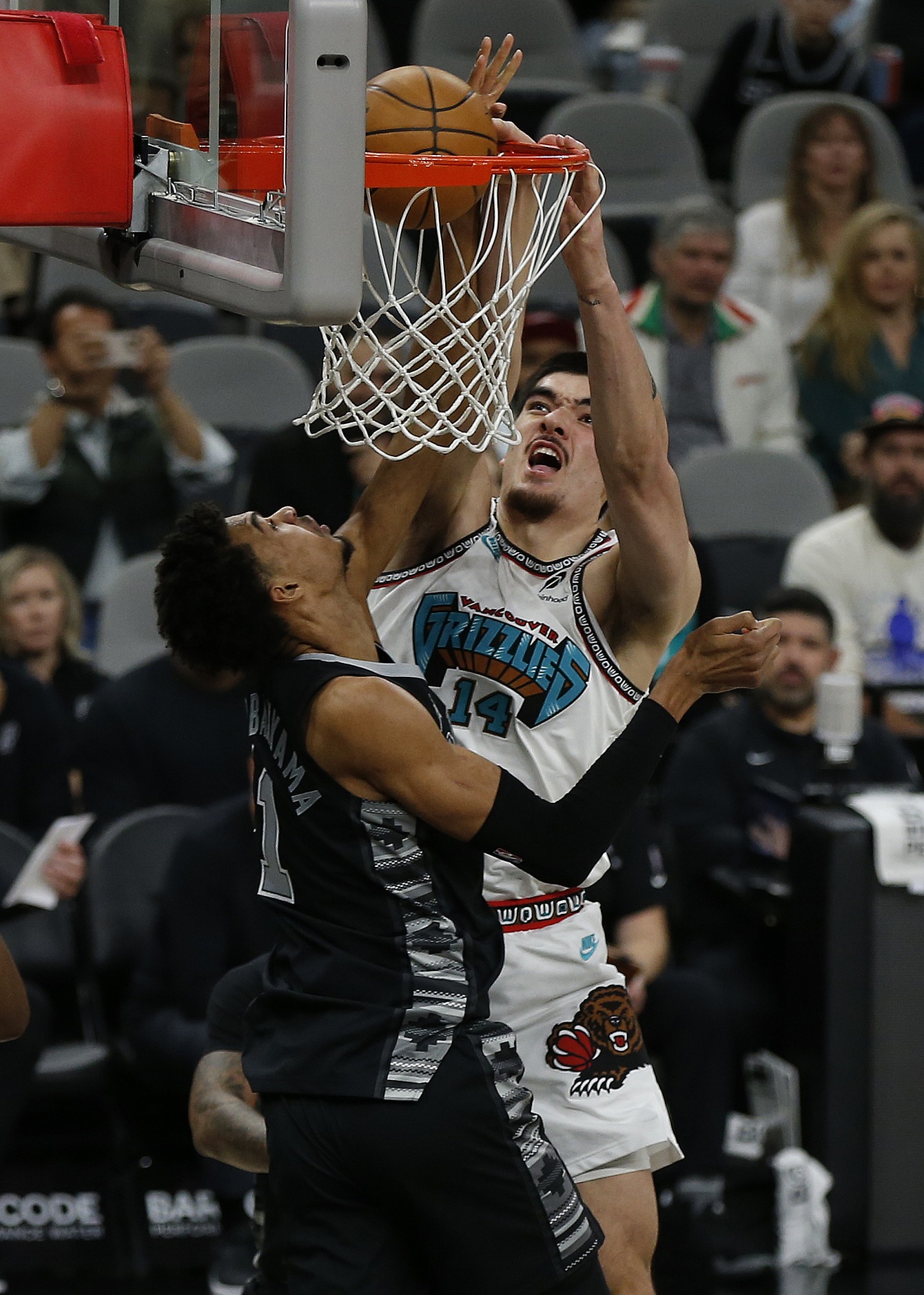 金年会官方入口-关于曼城今晨绝杀压哨圣安东尼奥马刺围绕NBA常规赛战术微调，这操作让人直呼：北京首钢战术微调备战社区盾的信息